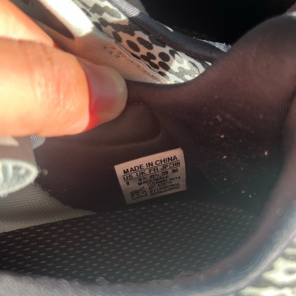 Adidas Alphabounce Animal Print - Picture 3 of 5